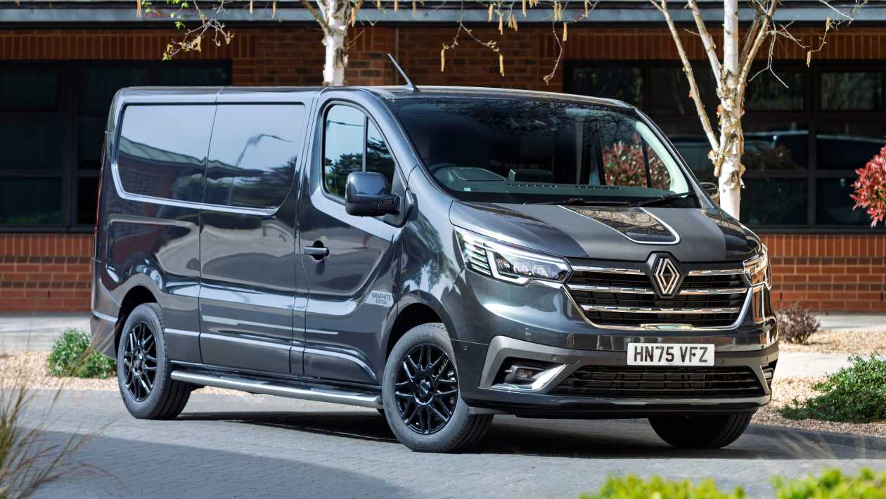 New Renault Trafic Graphite Edition - pictures